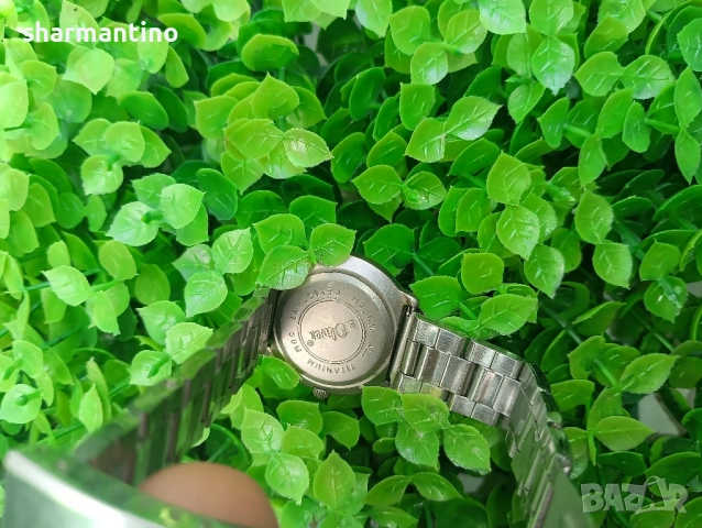 s.Oliver дамски метален часовник - 29 лв , снимка 4 - Дамски - 51671932