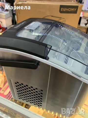 Ледогенератор 12 кг. за 24 часа / 