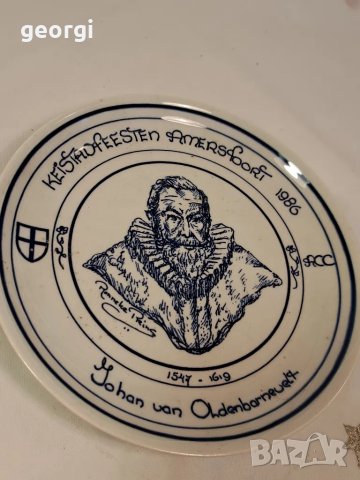 Декоративна порцеланова чиния Delft , снимка 2 - Антикварни и старинни предмети - 50263566