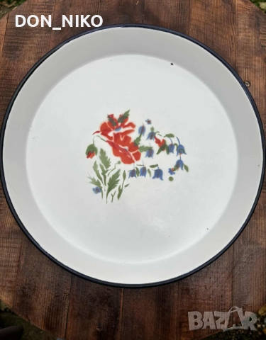 Емайлирана тава 1968 г, снимка 3 - Съдове за готвене - 52207520