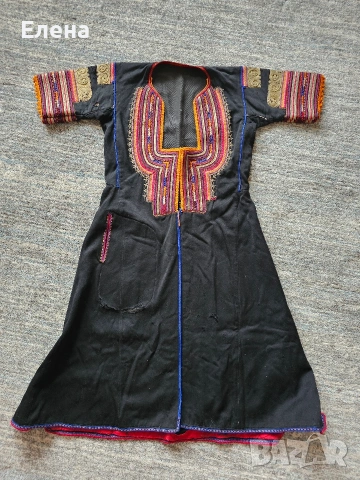 Автентична кюстендилска, казмирена сая за носия. Сърма, снимка 4 - Антикварни и старинни предмети - 54048241