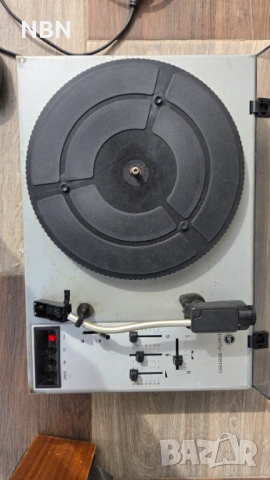 Стар немски грамофон PE3010 с вграден стерео усилвател + подарък., снимка 2 - Грамофони - 54181545