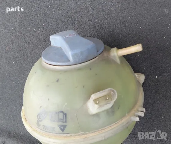Казанче Антифриз VW Голф 4 (2) N:825 - Ауди A3 8L
- Сеат
- Шкода - 1J0121403A, снимка 3 - Части - 49809802