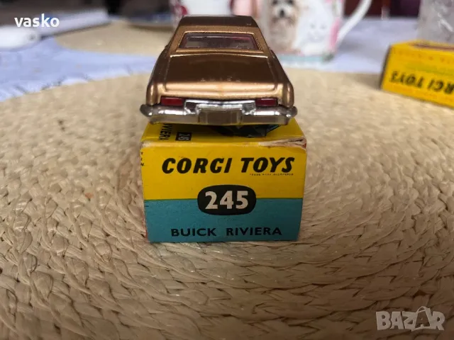CORGI TOYS BUICK RIVIERA GT BRITAIN, снимка 4 - Колекции - 49839929