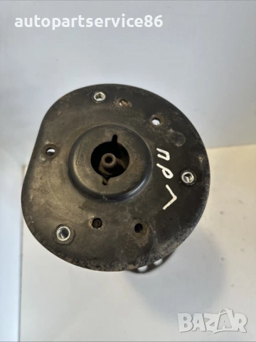 Преден ляв амортисьор за Volvo XC60 2.0D (2011) 31277626, снимка 2 - Части - 53742562