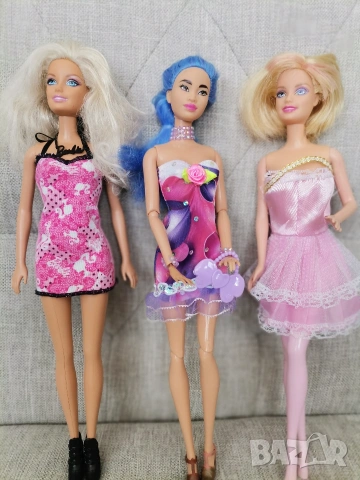 ВСИЧКО 20 Евро - Лот 8 Барби кукли с дрехи – ниска цена!, снимка 4 - Кукли - 54097329