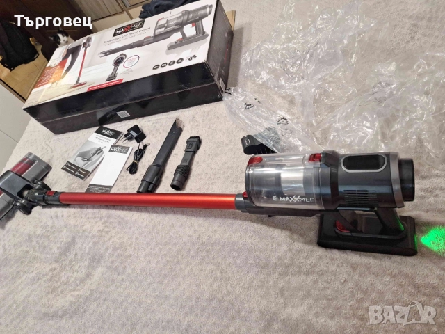 Оригинална немска Безжична/Акумулаторна  Ръчна и Подова Прахосмукачка с Въртяща се Четка, снимка 8 - Прахосмукачки - 51503838