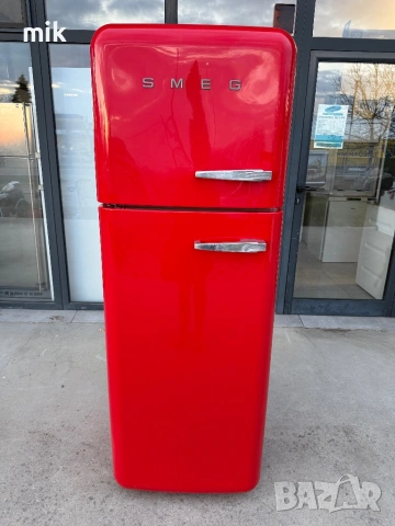 Червен Хладилник с камера SMEG , снимка 2 - Хладилници - 53988362