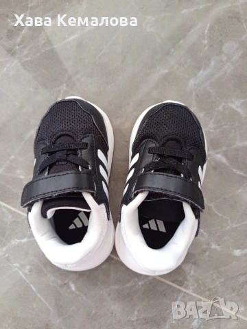 Маратонки Адидас 20 размер , снимка 3 - Детски маратонки - 53881726