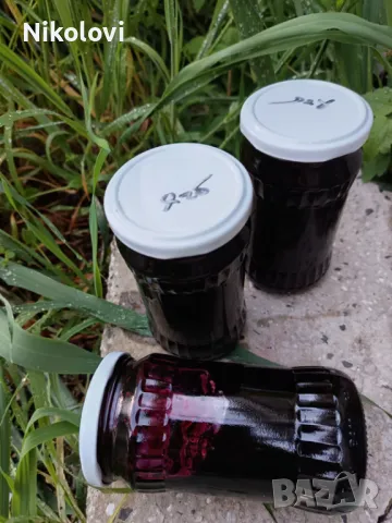 Домашно сладко от горски ягоди с горски черни боровинки , снимка 1