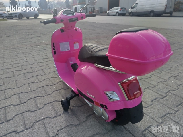 VESPA Акумулаторен мотор голям Vespa GTS Super Розов, снимка 7 - Други - 53849997