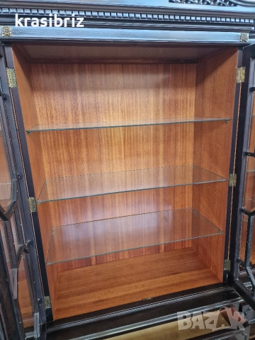 Масивна Витрина-внос от Германия!, снимка 7 - Секции и витрини - 54119668