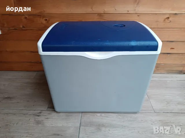 Хладилна чанта Coleman 12/220 волта, снимка 3 - Хладилни чанти - 49765275