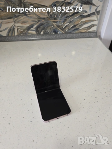 Продавам Samsung z flip4, снимка 3 - Samsung - 53336589
