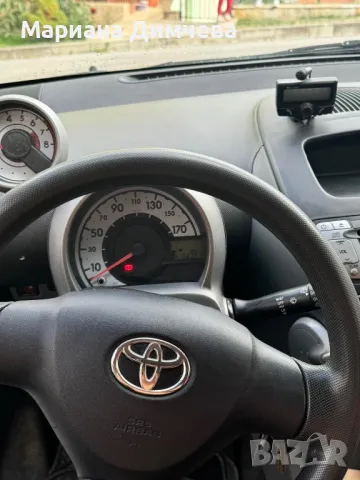 Toyota Aygo 1.0  12V  Vvt-i , снимка 4 - Автомобили и джипове - 47087663