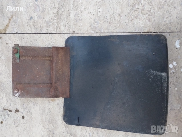 Ретро калобрани на Москвич и Мерцедес , снимка 2 - Антикварни и старинни предмети - 53123164