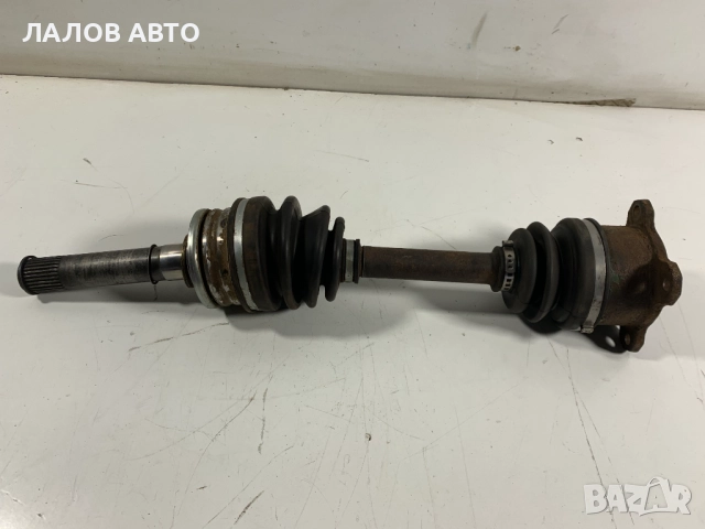 Предна дясна полуоска Мицубиши Л200 Predna dqsna poluoska Mitsubishi L200 2.5 116к.с. (96-06)