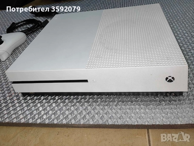 Xbox One S 1TB, снимка 4 - Xbox конзоли - 51827709