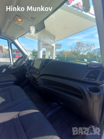 Ивеко макси база 2018 перфектен, снимка 10 - Бусове и автобуси - 53298324