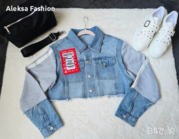 Дамско късо дънково яке с ръкави от плат 