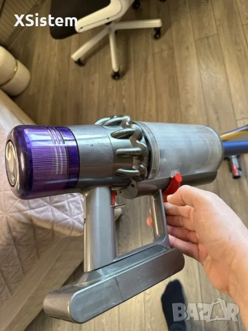Прахосмукачка Dyson V11