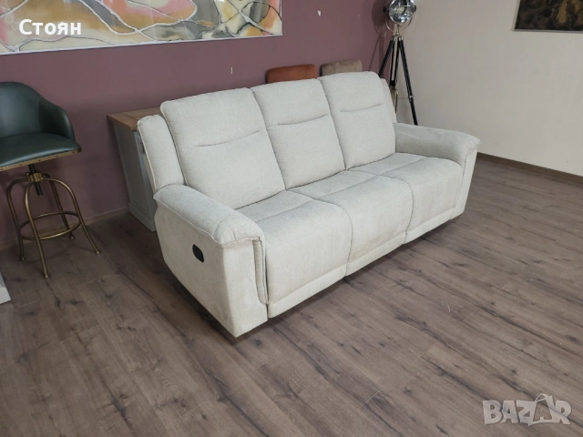 Кремав диван тройка от плат с ръчен релаксиращ механизъм, снимка 6 - Дивани и мека мебел - 53753644