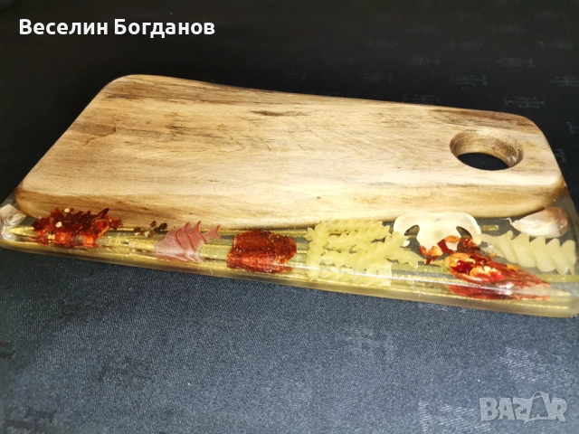 Палто подходящо за рязане и сервиране изработена от епоксидна смола и дърво , снимка 7 - Форми - 52682344