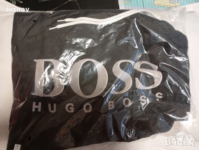 Hugo Boss

мъжки къси панталони , снимка 2 - Къси панталони - 46769537