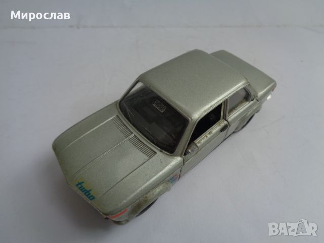 1:43 SOLIDO BMW 2002 TURBO КОЛИЧКА ИГРАЧКА МОДЕЛ, снимка 5 - Колекции - 45730039