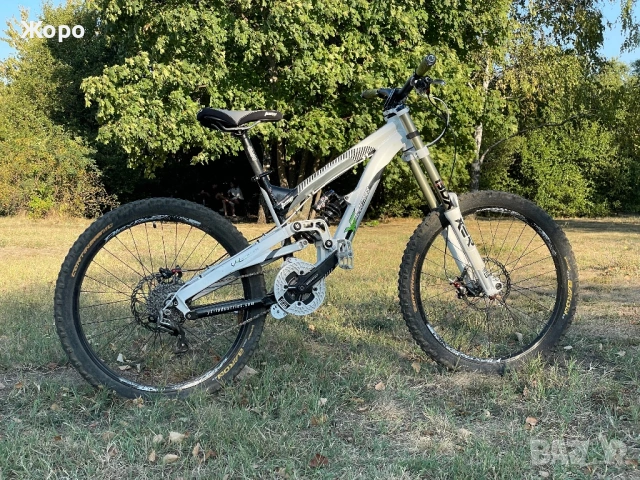 YT Tues 26” size M