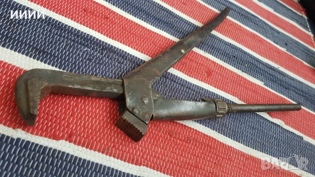 Тръбен ключ , снимка 3 - Ключове - 52841706