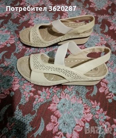 Нови дамски сандали , снимка 1 - Сандали - 45543465