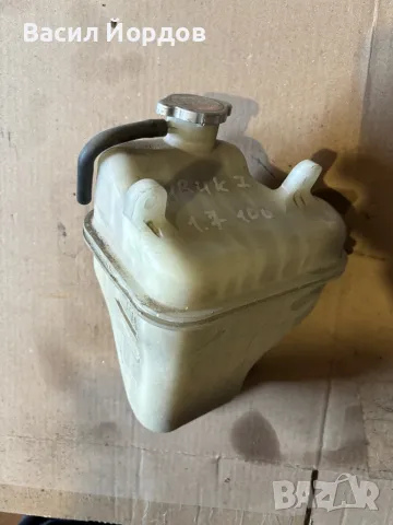 Казанче Антифриз / Разширителен Съд за Хонда Сивик 7 1.7 100 / Honda Civic 7 1.7 100, снимка 2 - Части - 50054248