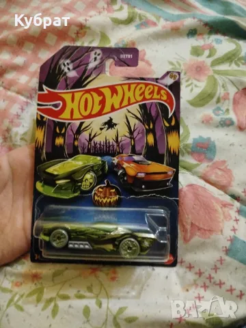 колички hotwheels, снимка 6 - Коли, камиони, мотори, писти - 48644651