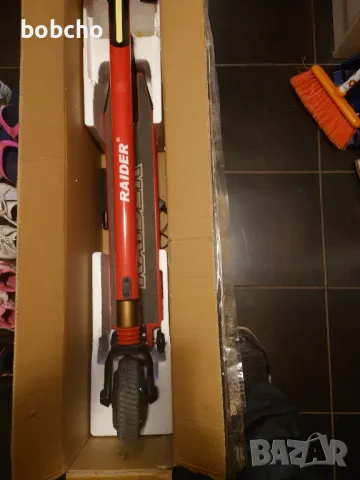 Електрическа тротинетка Raider, снимка 6 - Скейтборд, ховърборд, уейвборд - 50212651