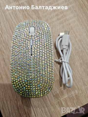 Безжична мишка със зареждане, снимка 3 - Клавиатури и мишки - 54090733