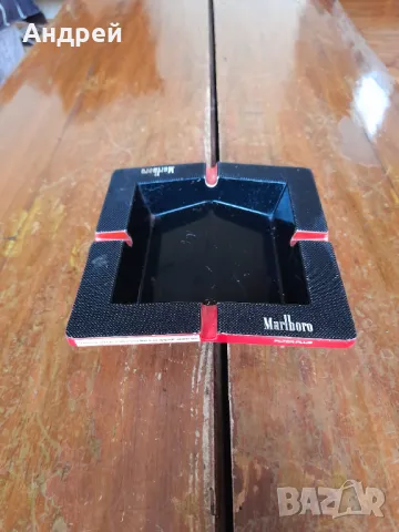 Стар пепелник Marlboro #12, снимка 2 - Други ценни предмети - 49303748