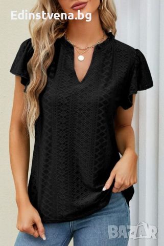 Дамска блуза в черно с къс ръкав и бродерия, снимка 1 - Други - 46404720