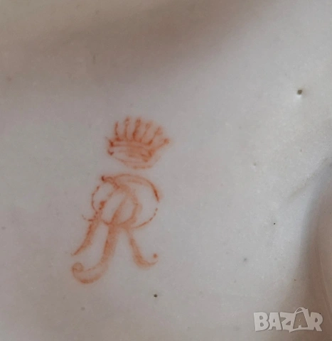 Порцеланова фигурка на дама и каеалер с музикален инструмент, снимка 8 - Статуетки - 53840201