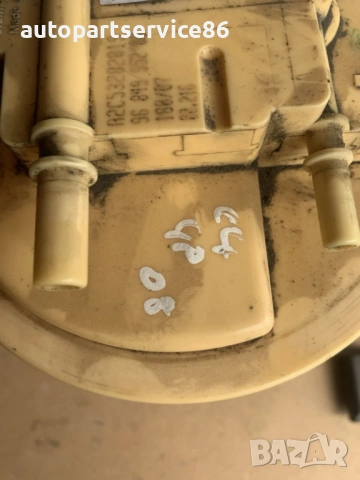 Изпращач / помпа за гориво в резервоара за Peugeot 5008 1.6 HDI (2012) 9684995280, снимка 3 - Части - 53743216