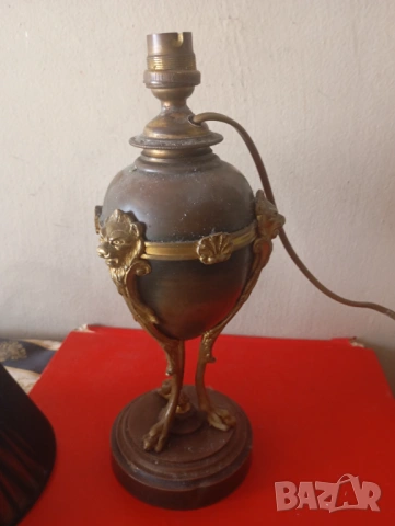 Стара настолна лампа, снимка 5 - Настолни лампи - 54154365