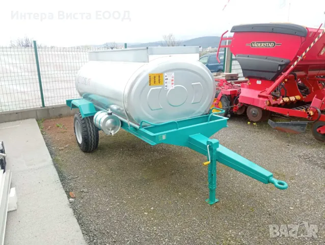 Цистерна за вода без помпа 3 т, снимка 2 - Селскостопанска техника - 49735079