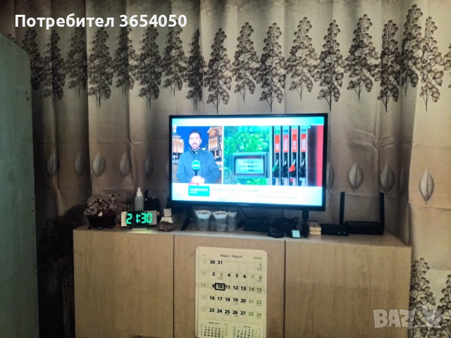 Заменям 32 инча смарт телевизор краун перфектно работещ за породисто малко женско коте, снимка 2 - Телевизори - 53814873