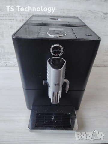 ГАРАНЦИЯ ! JURA ENA Micro 9 One Touch / Кафеавтомат - робот / Капучино