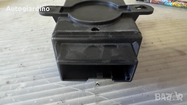 Модул за управление на фарове за Ford Kuga - GJ5T-13C148-AD, снимка 2 - Части - 51724164