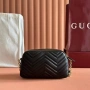 Дамска чанта GG Marmont small camera bag gucci, снимка 2
