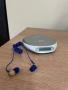 CD плеър Sony Walkman с подарък, снимка 10