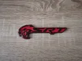 SRT Hellcat черно с червено емблема лява, снимка 1