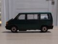 Volkswagen Transporter IV Multivan 1990 - мащаб 1:43 на DeAgostini моделът е нов в PVC дисплей-кейс, снимка 2
