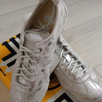 Дамски спортни обувки, снимка 1 - Маратонки - 45035853